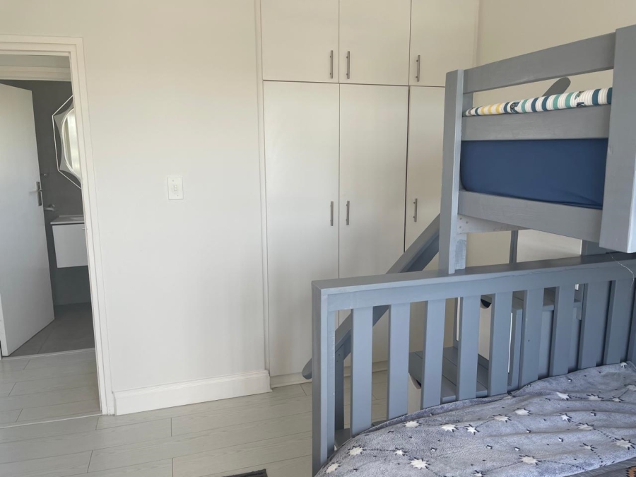 To Let 3 Bedroom Property for Rent in Summerstrand Eastern Cape